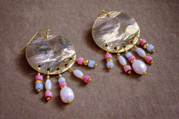 Boucles d'oreilles perles amazonite, tourmaline et nacre