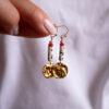 Boucles d'oreilles jaspe dalmatien fuchsia sequin
