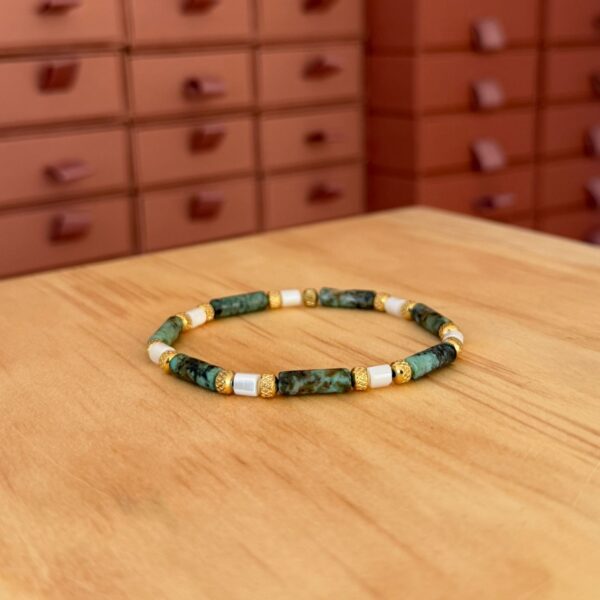 Bracelet turquoise africaine et nacre